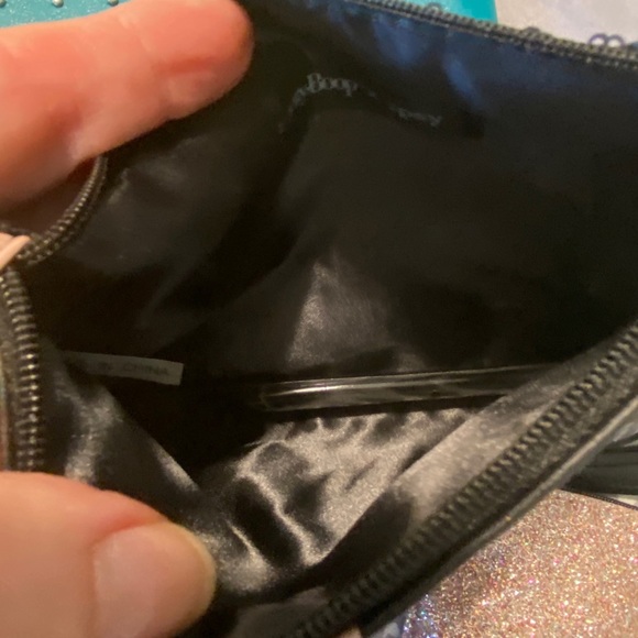 Three Ipsy Makeup Bags NWOT with eyeshadow brush - Picture 10 of 11